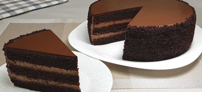 Как правильно приготовить торт Шоколадный бархат (2 рецепта с фото — пошагово)