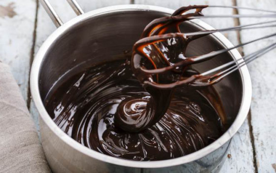Как растопить шоколад правильно