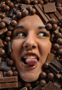 Сколько долек шоколада можно в день