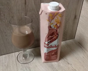 Шоколадно-овсяное молоко магазинное